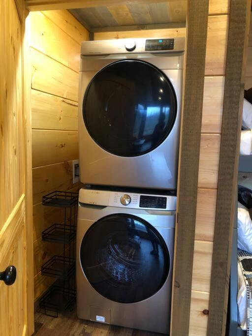 The Overlook - '21 Cabin - Gorgeous Unobstructed Views - Fire Pit Table - Gamerm - Hottub - Xbox - Lots Of Bears Gatlinburg Eksteriør bilde